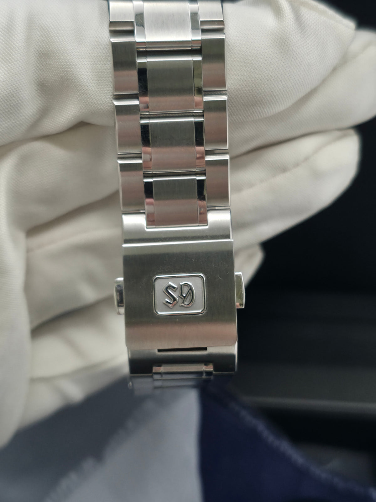 Grand Seiko SBGJ253G SBGA403G